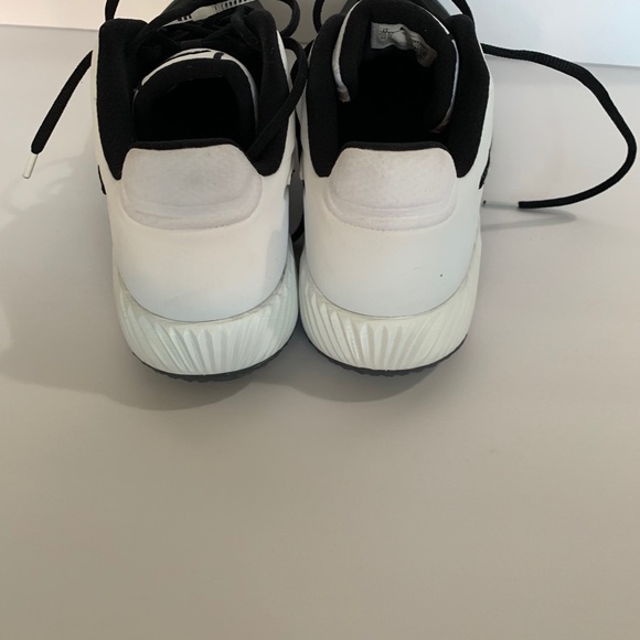 Womens brand new Nike softball shoes - Picture 5 of 7